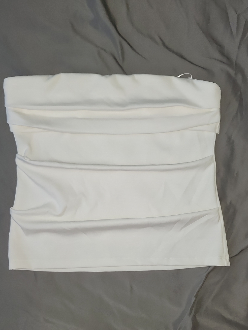 envie White Strapless Ruched Tube Top